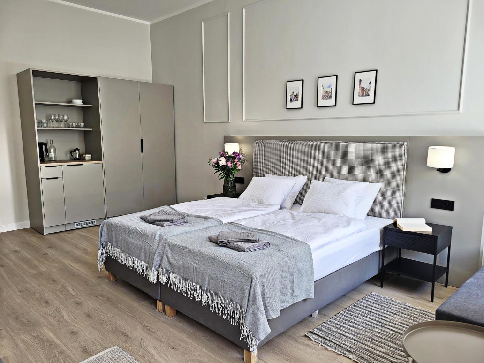 Anny 5 Hotel apartamentowy *