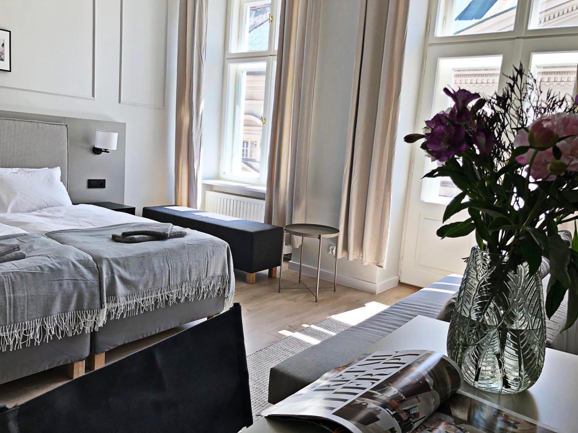 Anny 5 Hotel apartamentowy *